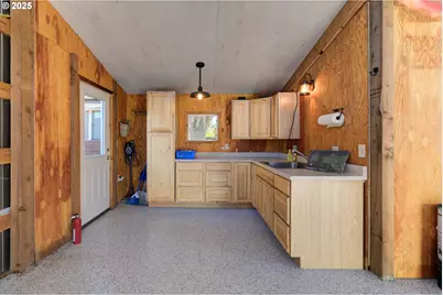 25113 S Ridge Rd, Beavercreek, OR 97004 - Photo 18