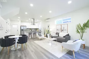 6537 SE Woodstock Blvd, Portland, OR 97206 - Photo 4