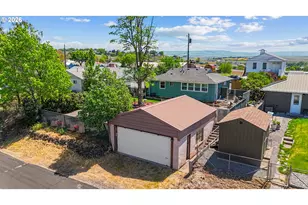 1613 SW Hailey Ave, Pendleton, OR 97801 - Photo 4