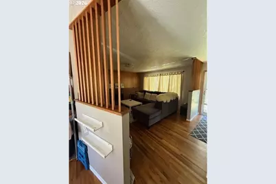 1060 NW 107th Ave, Portland, OR 97229 - Photo 10