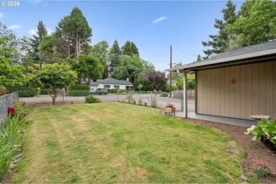 10317 SE 37th Ave, Milwaukie, OR 97222 - Photo 34