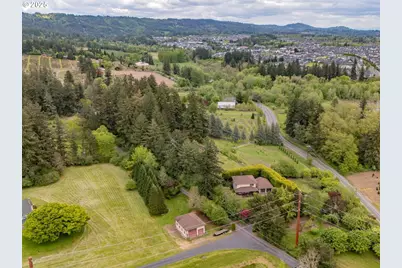 18036 NW Emmaus Ln, Portland, OR 97231 - Photo 2