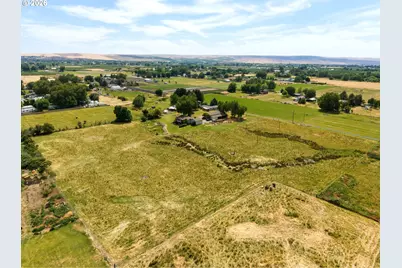 84903 Lyle Ln, Milton-Freewater, OR 97862 - Photo 4