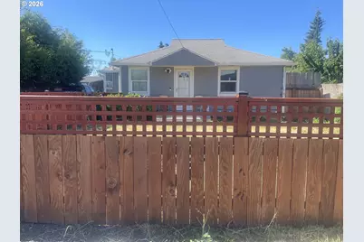5593 B St, Springfield, OR 97478 - Photo 4