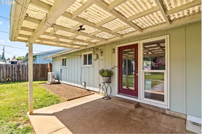 1128 S 11th St, Cottage Grove, OR 97424 - Photo 26