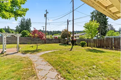 1128 S 11th St, Cottage Grove, OR 97424 - Photo 20