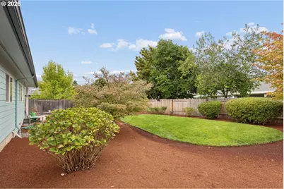 289 Santa Clara Ave, Eugene, OR 97404 - Photo 38