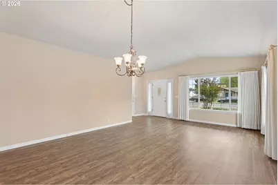 289 Santa Clara Ave, Eugene, OR 97404 - Photo 4