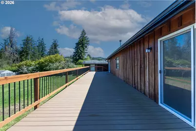 1601 Maple St, Myrtle Point, OR 97458 - Photo 4