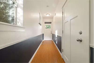 11464 SW 96th Ave, Portland, OR 97223 - Photo 6