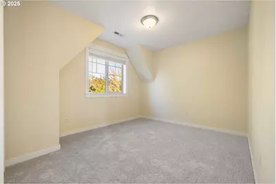 11464 SW 96th Ave, Portland, OR 97223 - Photo 22