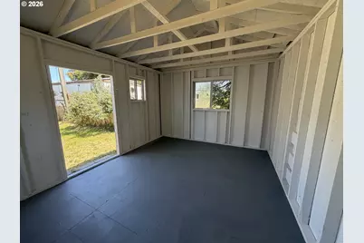 145 S 5th St, Lakeside, OR 97449 - Photo 22