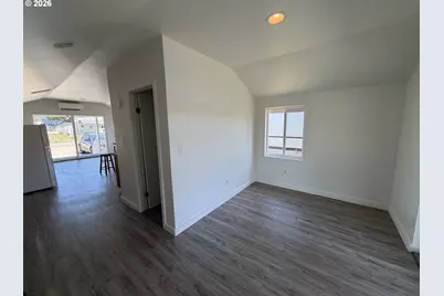 145 S 5th St, Lakeside, OR 97449 - Photo 10
