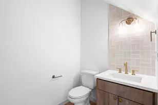 5135 SE Morrison St, Portland, OR 97215 - Photo 8