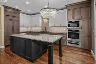 4965 Mulholland Dr, Lake Oswego, OR 97035 - Photo 10
