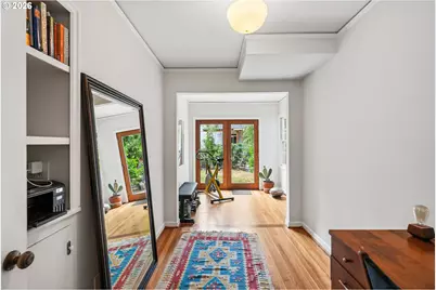 7211 SW Brier Pl, Portland, OR 97219 - Photo 16