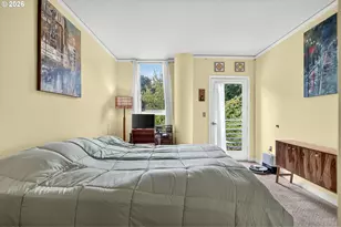 1132 SW 19th Ave, Portland, OR 97205 - Photo 12