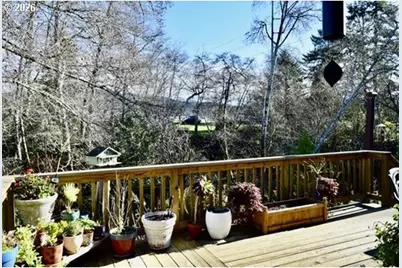 728 Easy St, Brookings, OR 97415 - Photo 24