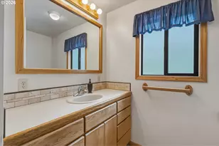 299 Cedar Ln, Longview, WA 98632 - Photo 16