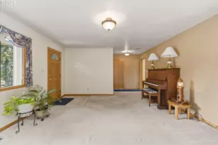 299 Cedar Ln, Longview, WA 98632 - Photo 4