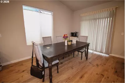 1683 S Quartz Dr, Cornelius, OR 97113 - Photo 10