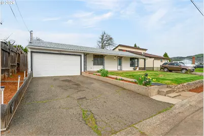 262 NW Cecil Ave, Roseburg, OR 97470 - Photo 20