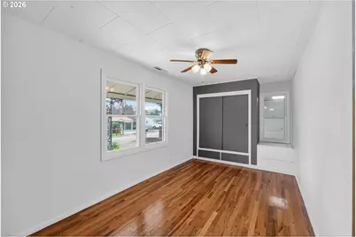 262 NW Cecil Ave, Roseburg, OR 97470 - Photo 14