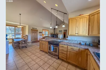 25405 SE Bear Creek Rd, Prineville, OR 97754 - Photo 8