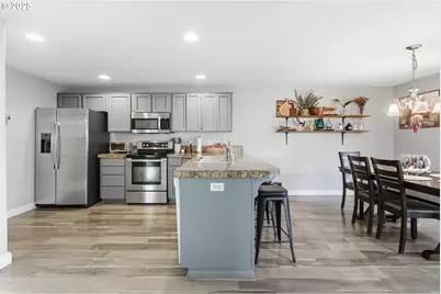 15003 NE 69th St, Vancouver, WA 98682 - Photo 6