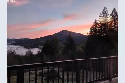 99608 S Bank Chetco Rd, Brookings, OR 97415 - Photo 12