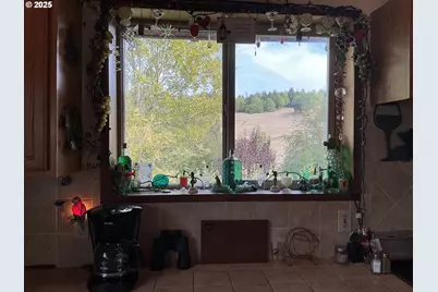 99608 S Bank Chetco Rd, Brookings, OR 97415 - Photo 16