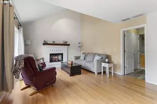 9495 SW Cherry Ln, Tualatin, OR 97062 - Photo 16