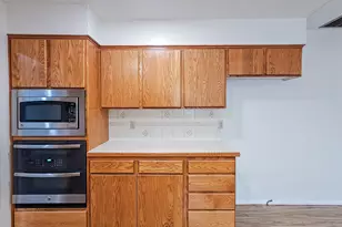 20175 SW Clarion St, Beaverton, OR 97003 - Photo 8