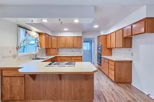 20175 SW Clarion St, Beaverton, OR 97003 - Photo 6