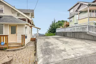 590 Rivington St, Astoria, OR 97103 - Photo 36