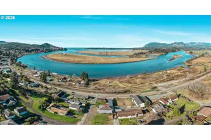 67 Spruce St, Wheeler, OR 97147 - Photo 2