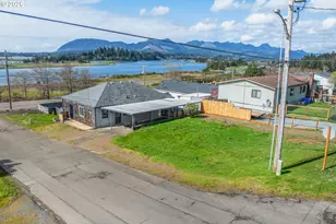 67 Spruce St, Wheeler, OR 97147 - Photo 4