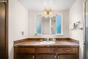 708 E Heintz St, Molalla, OR 97038 - Photo 22