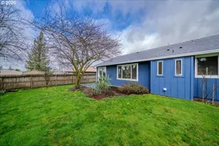 708 E Heintz St, Molalla, OR 97038 - Photo 26