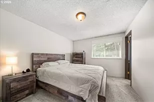 708 E Heintz St, Molalla, OR 97038 - Photo 20