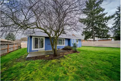 708 E Heintz St, Molalla, OR 97038 - Photo 24