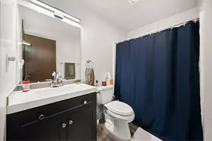 708 E Heintz St, Molalla, OR 97038 - Photo 16