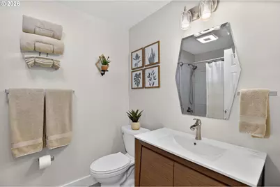 10891 SE Spruce View Ln, Happy Valley, OR 97086 - Photo 22