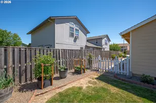 1425 SW Emily Dr, McMinnville, OR 97128 - Photo 30
