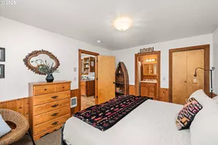 54444 McKenzie River Dr, Blue River, OR 97413 - Photo 28