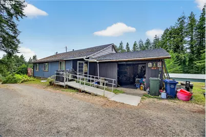 1570 N Irving St, Coquille, OR 97423 - Photo 1