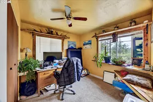 1570 N Irving St, Coquille, OR 97423 - Photo 14