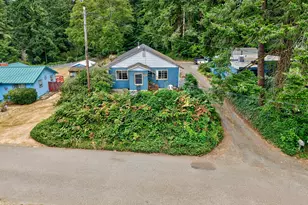 1570 N Irving St, Coquille, OR 97423 - Photo 40
