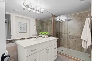 13237 Knaus Rd, Lake Oswego, OR 97034 - Photo 44