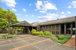 13237 Knaus Rd, Lake Oswego, OR 97034 - Photo 2